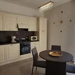 Gold Apartment Gallipoli