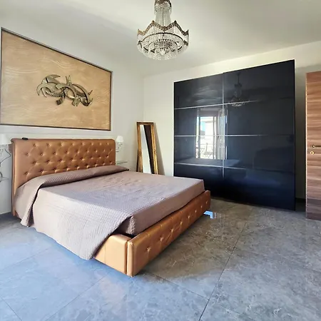 Gold Apartment Gallipoli